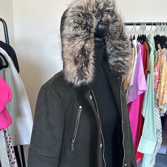 BCBG OLIVE MID PEA COAT - Picture 3 of 10